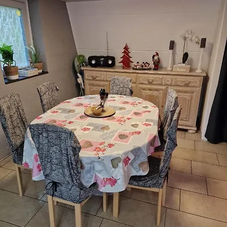 Σαλέ Cocon Douillet Avec Chaleur Ambiante Du Poele A Pellets Hastiere-par-dela